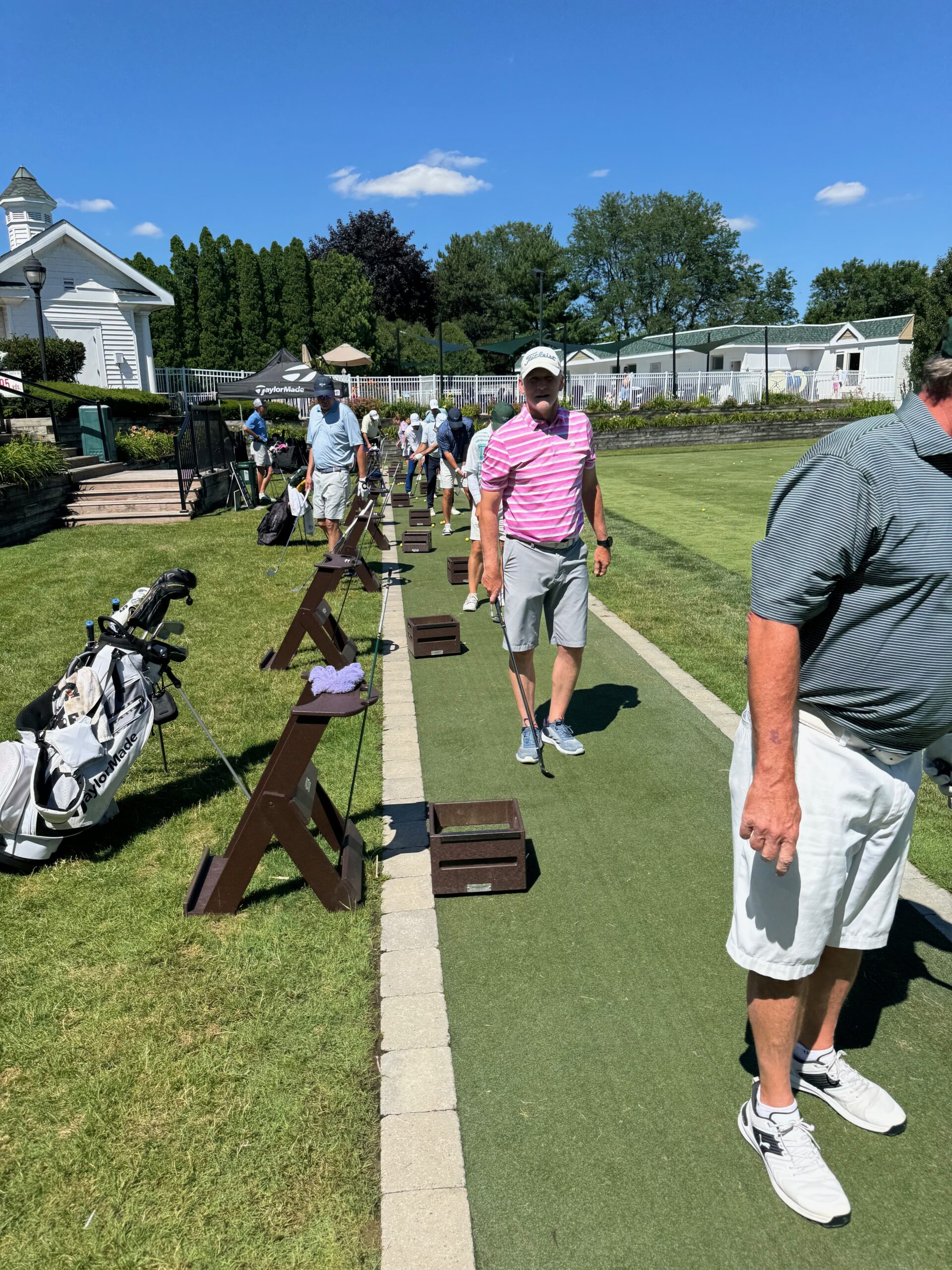 BC976298-895E-4159-8CCC-3B4D51F70292